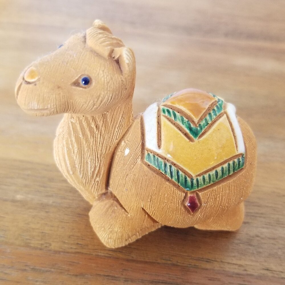 Artesania Rinconada Sitting Camel Baby Figurine Uruguay Retired Signed 2.5" #64a